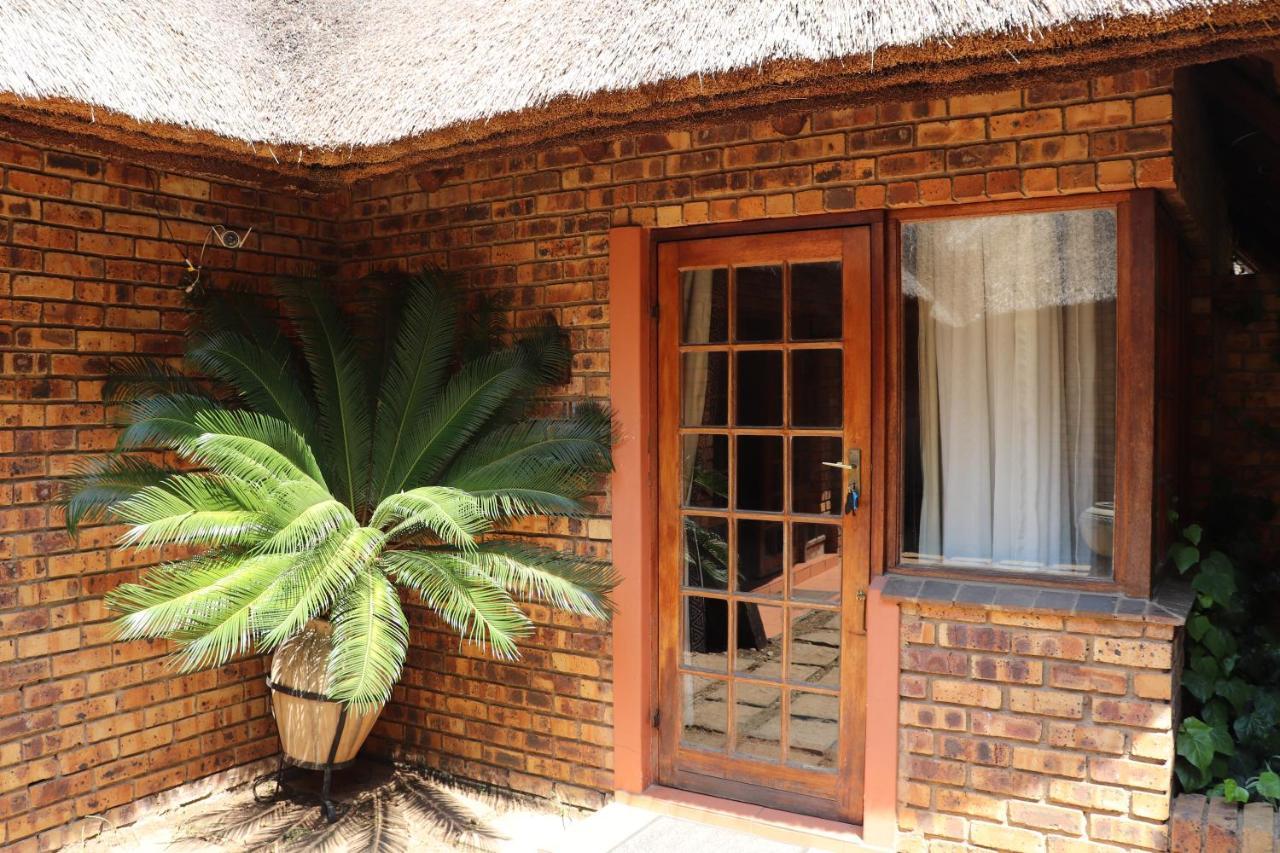 Khaya Africa Guesthouse Мидранд Экстерьер фото